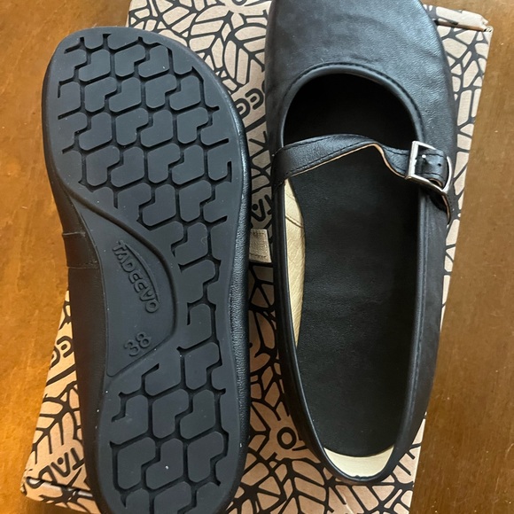 Tadeevo minimalist black classic ballet pumps mary janes - Picture 2 of 3